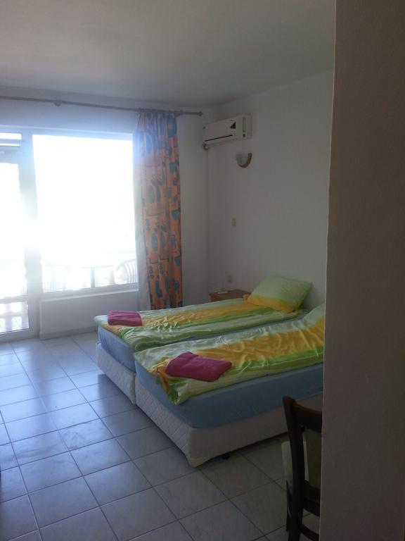 Family Hotel Casablanca Green 바르나 외부 사진